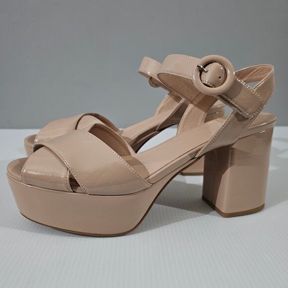 Jeffrey Campbell Shoes - NEW Jeffrey Campbell Platz Sandal Platform Heel Beige Patent Womens Size 10